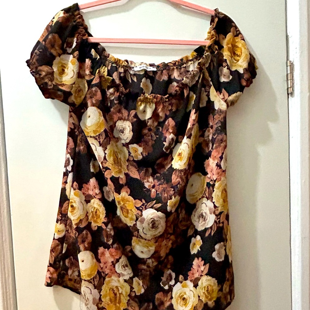 Cute off the shoulder floral top